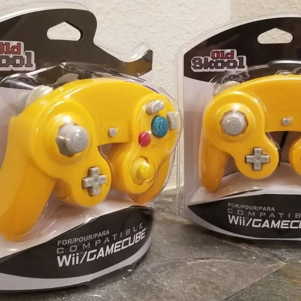 2 Gamecube Controllers - Orange / Spice (NEW) - Nintendo - Old Skool